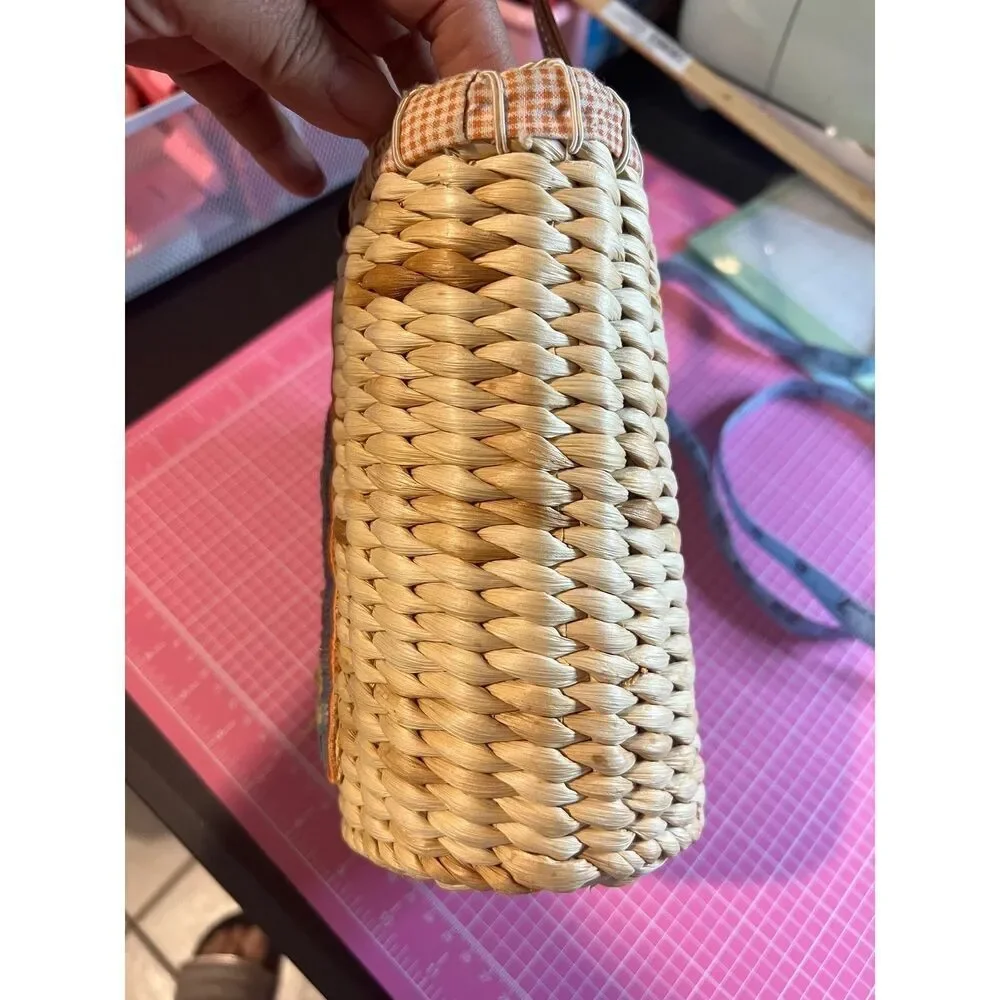 Juiciful Wicker Handbag - Picture 5 of 10